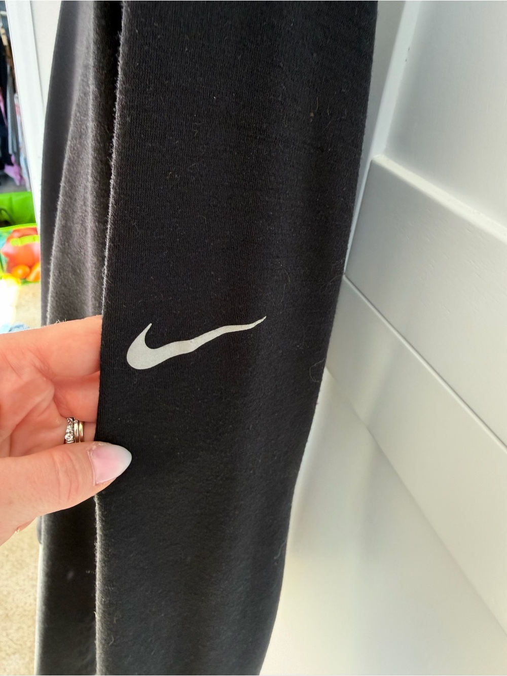 Nike Dri-FIT Men’s Black Long Sleeve Athletic Shirt Size M Training Gym - Picture 4 of 7